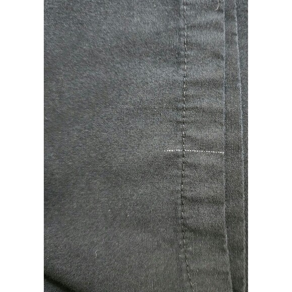 NFL Pittsburg Steelers Scrub Top M Black Logo Team Apparel V-Neck Short Sleeve - Picture 9 of 9